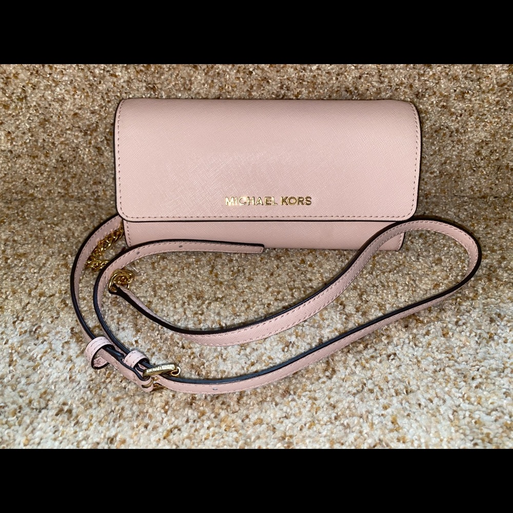 Michael Kors JetSet Travel Saffiano Leather Wallet